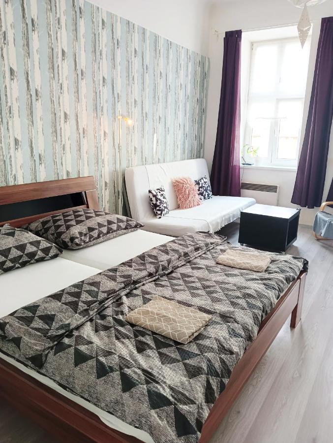 Apartman Hybesova Brno Buitenkant foto